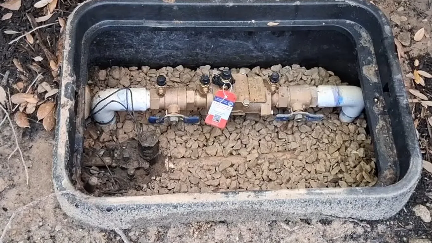 Backflow prevention assembly with test valves for backflow testing in Buckeye, AZ