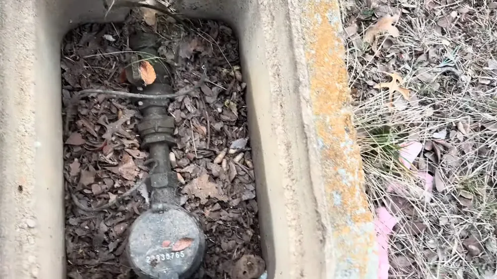 Sink faucet, drain, and shutoff connection for residential community in West Phoenix, AZ
